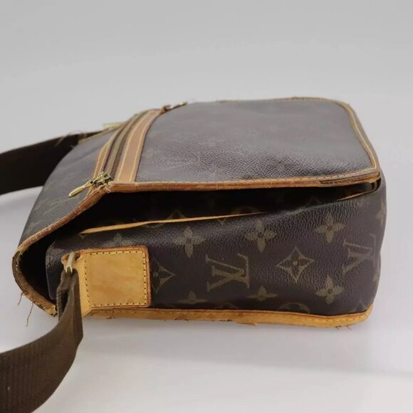 LOUIS VUITTON Monogram Messenger Bosphore PM Shoulder Bag - Picture 12 of 16